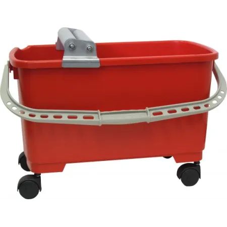 Grout bucket with wringer rollers