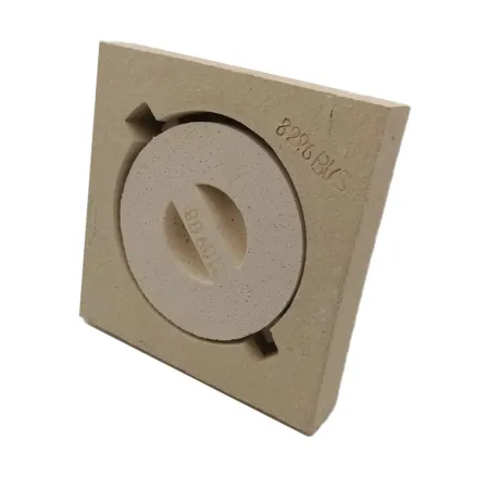 Refractory castable sweeping hatch 220 x 220 mm - With bayonet plug