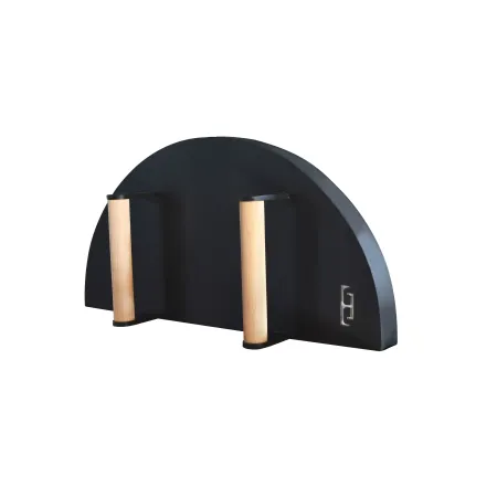 Insulating door for wood-fired oven