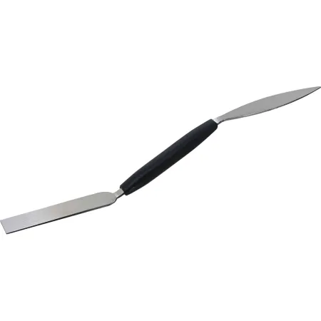 Plasterer's finishing tool for details and finishes
