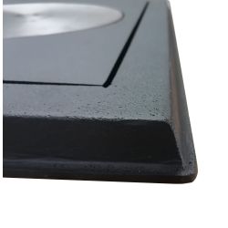 Détail cadre en fonte biseauté sur plaque de cuisson fonte HTT 3A